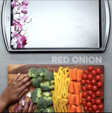 Video laden en afspelen in Gallery-weergave, Ovenly Baked Chicken
